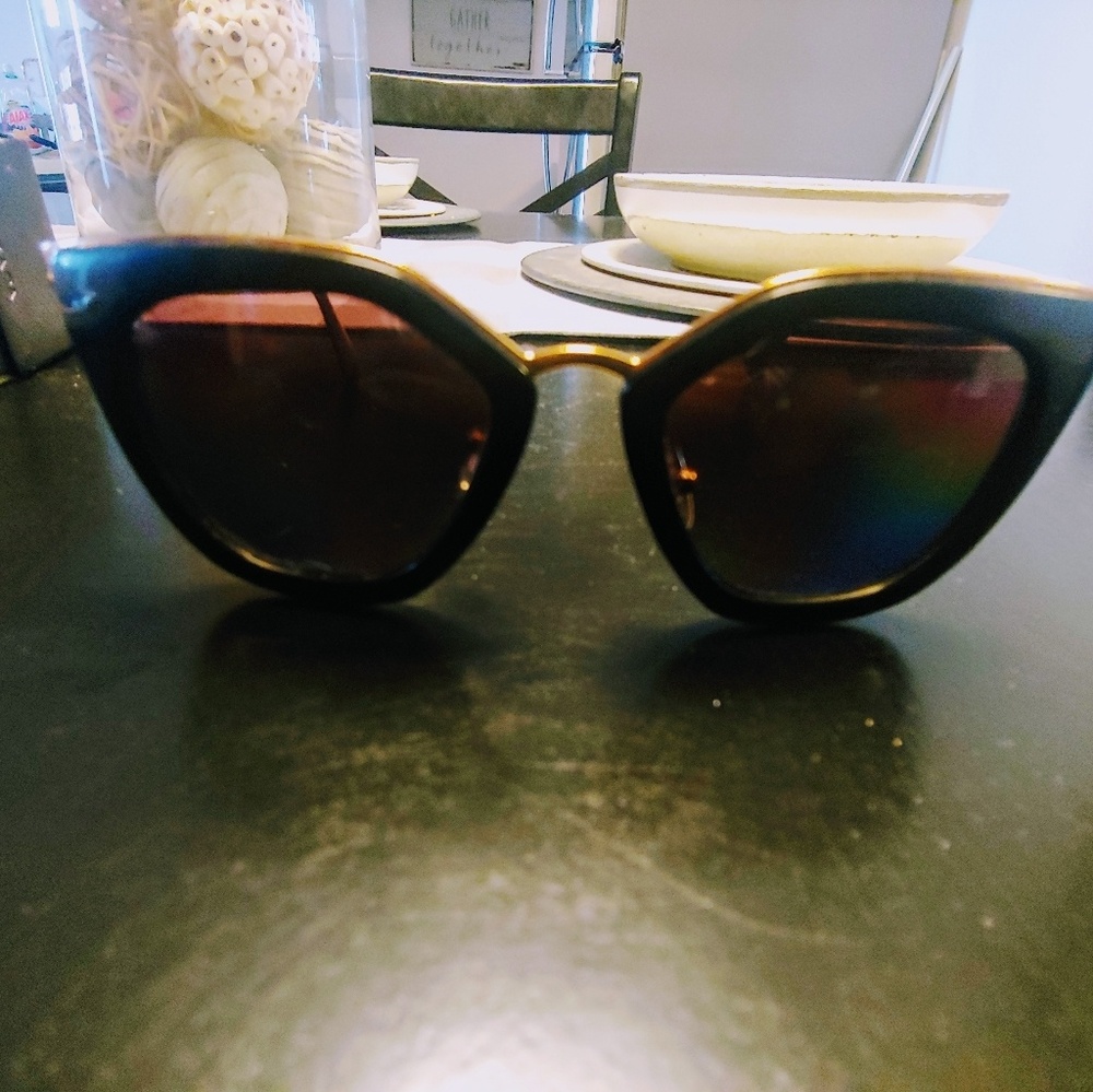 Prada Womens polarized Sunglasses